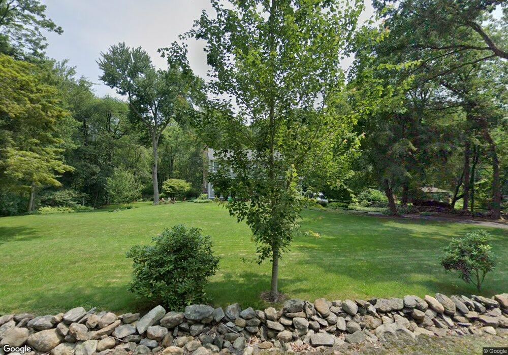 10 Wendover Rd, Newtown, CT 06470 - photo 1