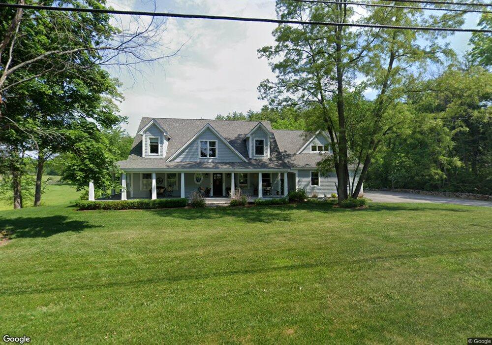 130 Gulf Rd, Dover, NH 03820 - photo 1