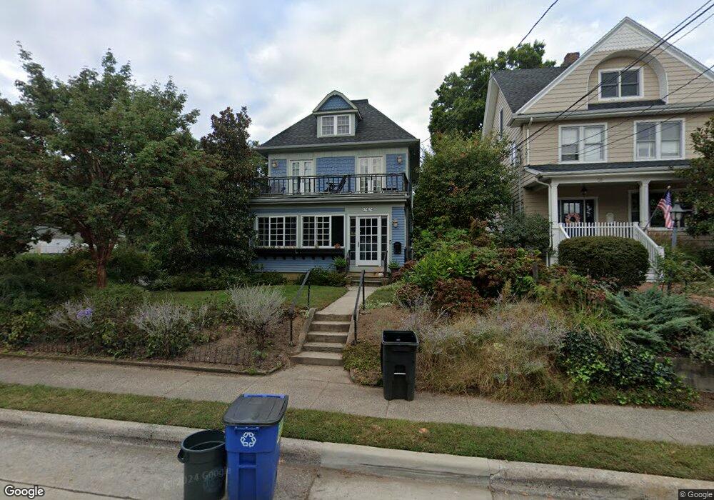 22 Belleview Ave, Port Washington, NY 11050 - photo 1