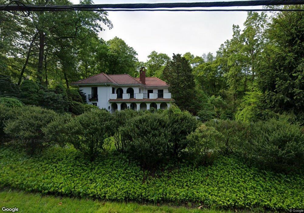 145 Polly Pk Rd, Rye, NY 10580 - photo 1