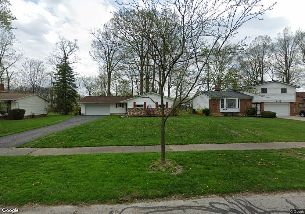 5403 Holly Rd, Bedford, OH 44146 - photo 1