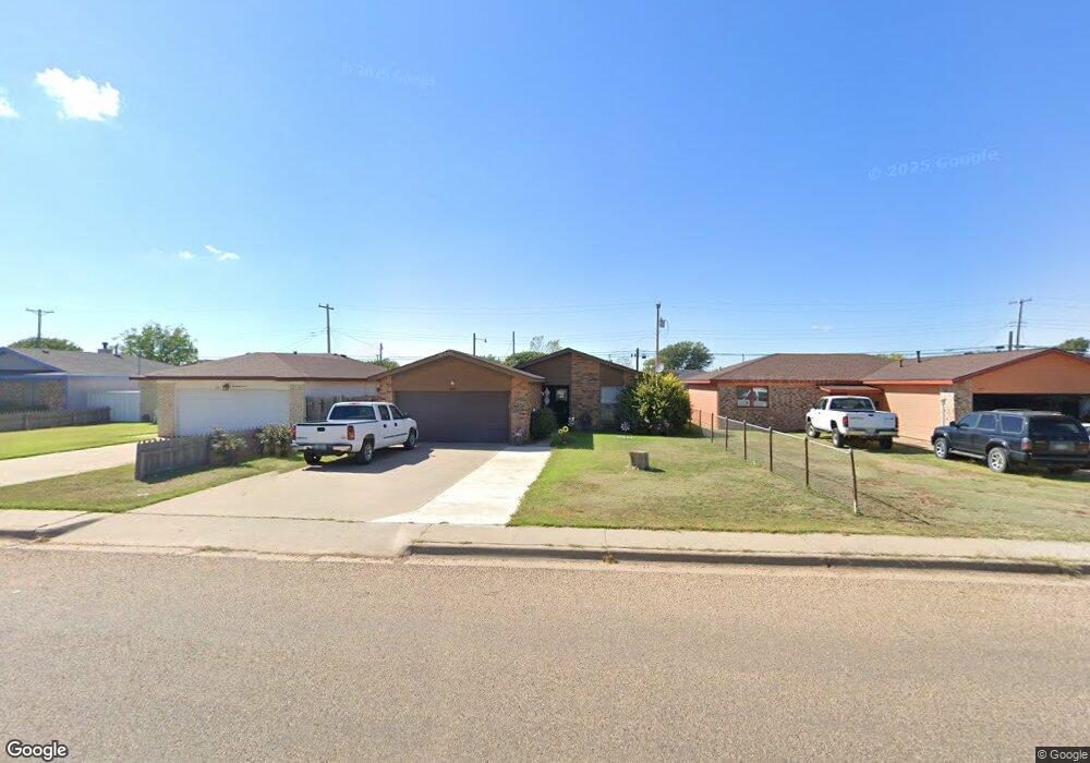 225 N Birge Ave, Dumas, TX 79029 - photo 1