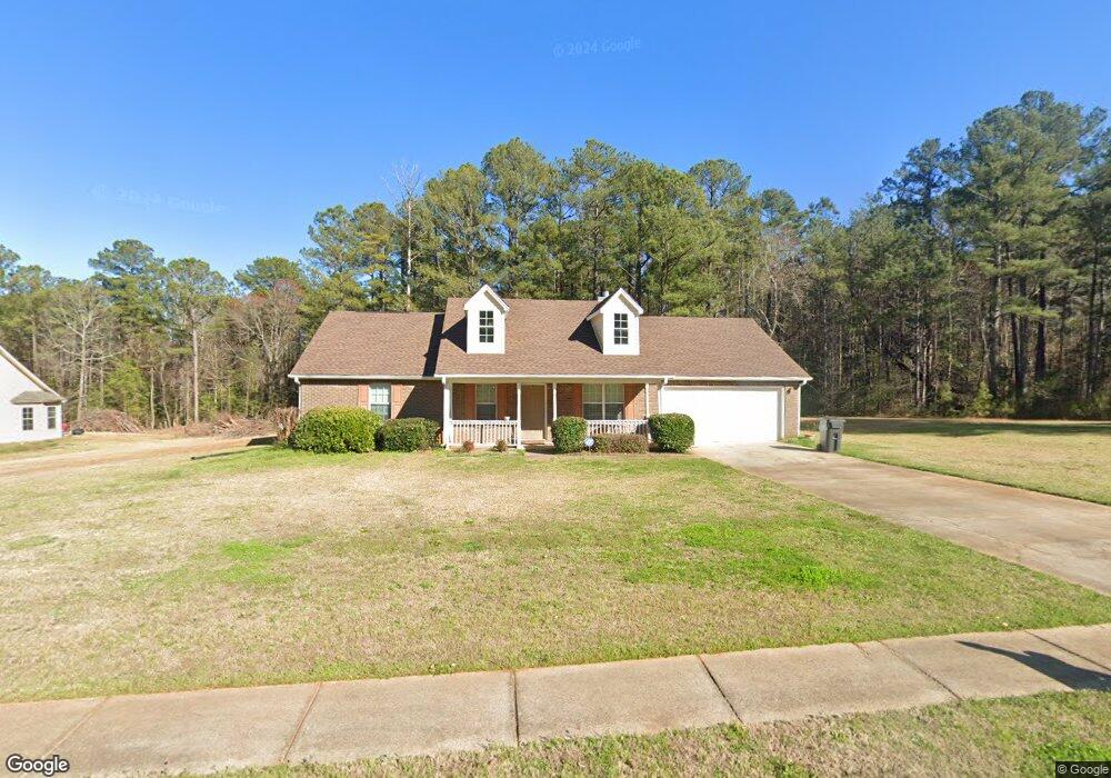 225 Oak Hill Dr, Covington, GA 30016 - photo 1