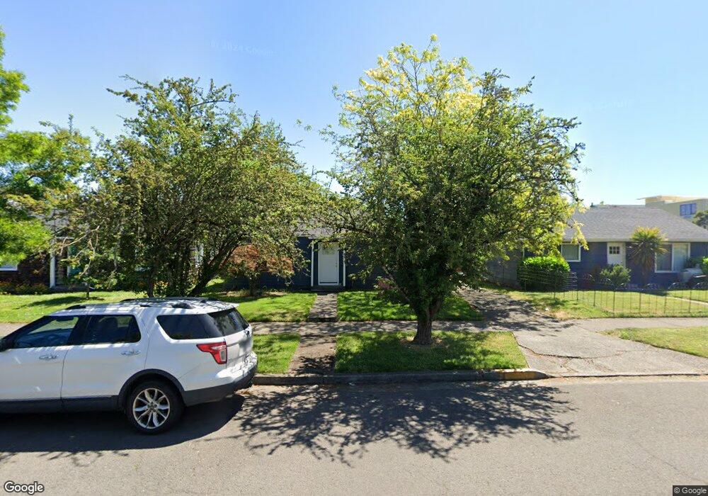 1775 Ferry St, Eugene, OR 97401 - photo 1