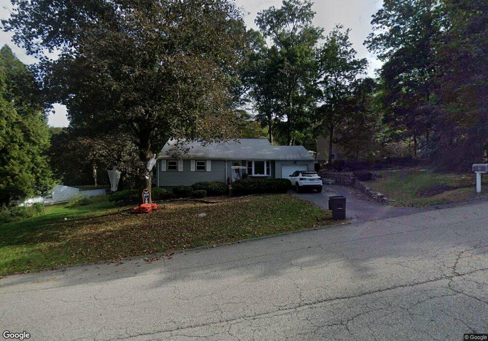 2 Macarthur Blvd, Cortlandt, NY 10567 - photo 1