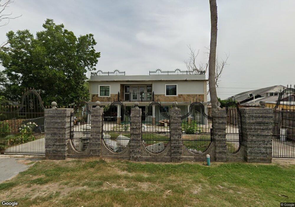 2213 George Washington, Weslaco, TX 78596 - photo 1