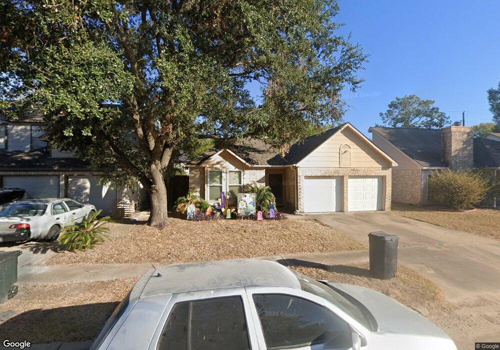 8026 Summer Trail Dr, Houston, TX 77040 - photo 1