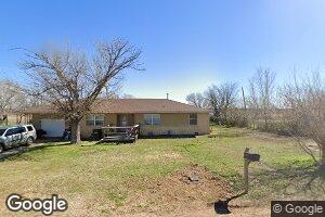 201 Osage Ave, Geronimo, OK 73543