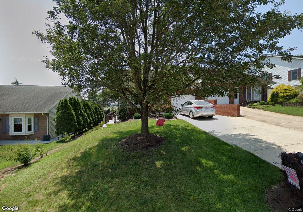 390 Diana Ct, Harrisonburg, VA 22801 - photo 1