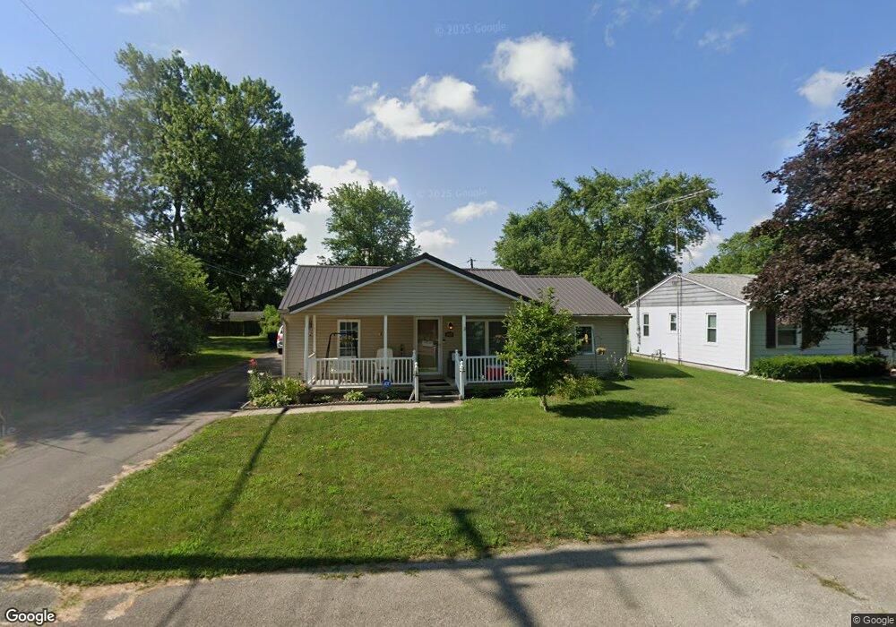805 W Dunn Ave, Muncie, IN 47303 - photo 1