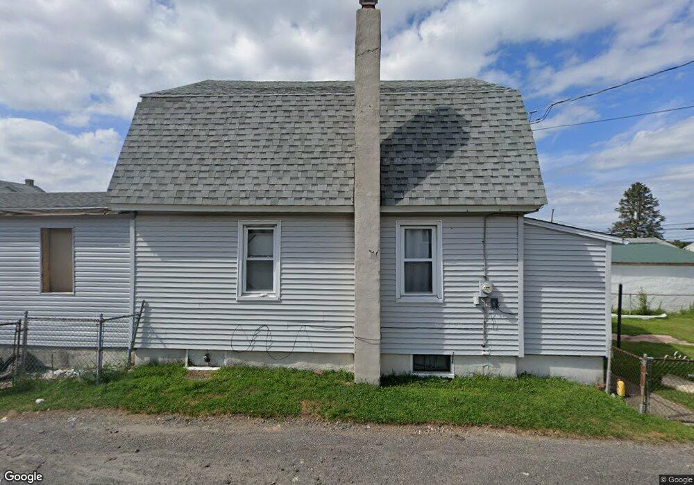 681 Lincoln St, Hazleton, PA 18201 - photo 1