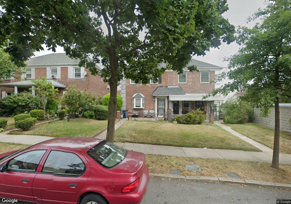 17523 74th Ave, Fresh Meadows, NY 11366 - photo 1