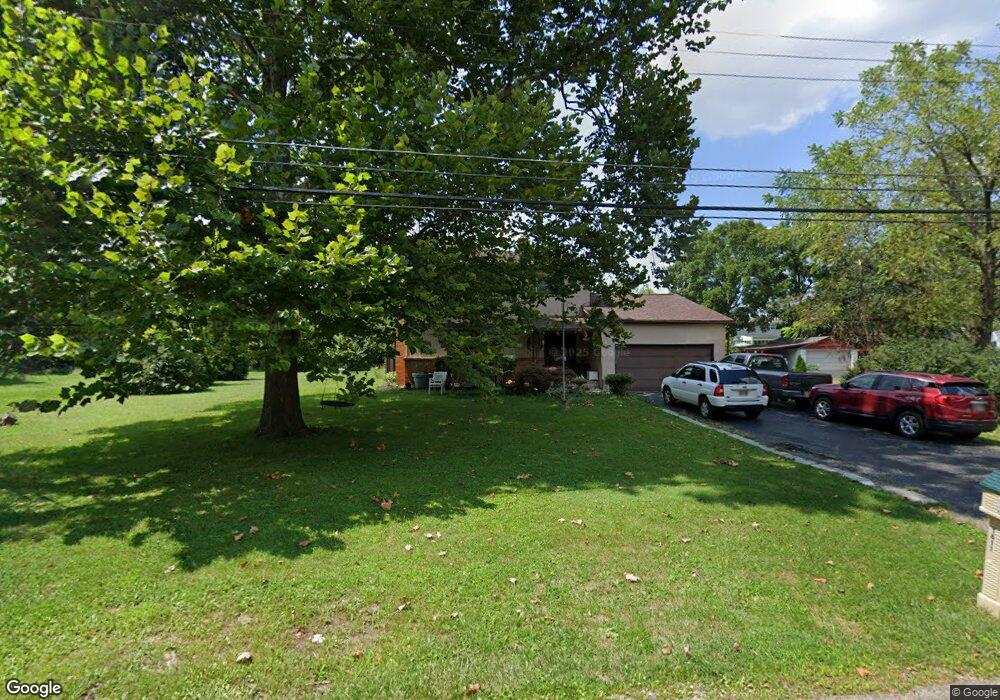 1411 Wiltshire Rd, Columbus, OH 43223 - photo 1