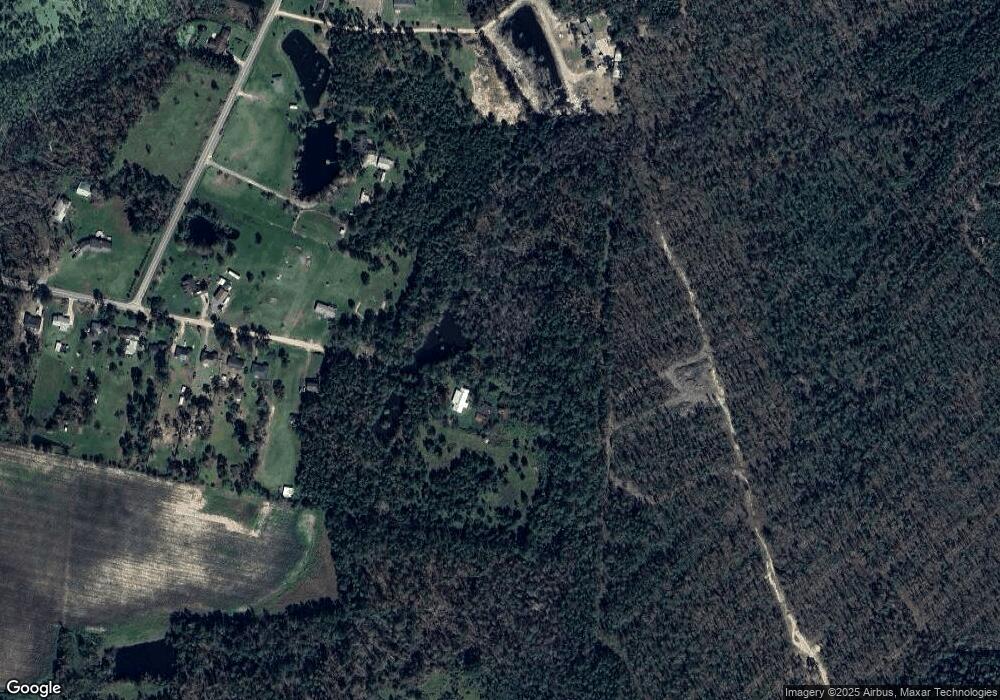 547 Mustang Rd, Douglas, GA 31533 - photo 1