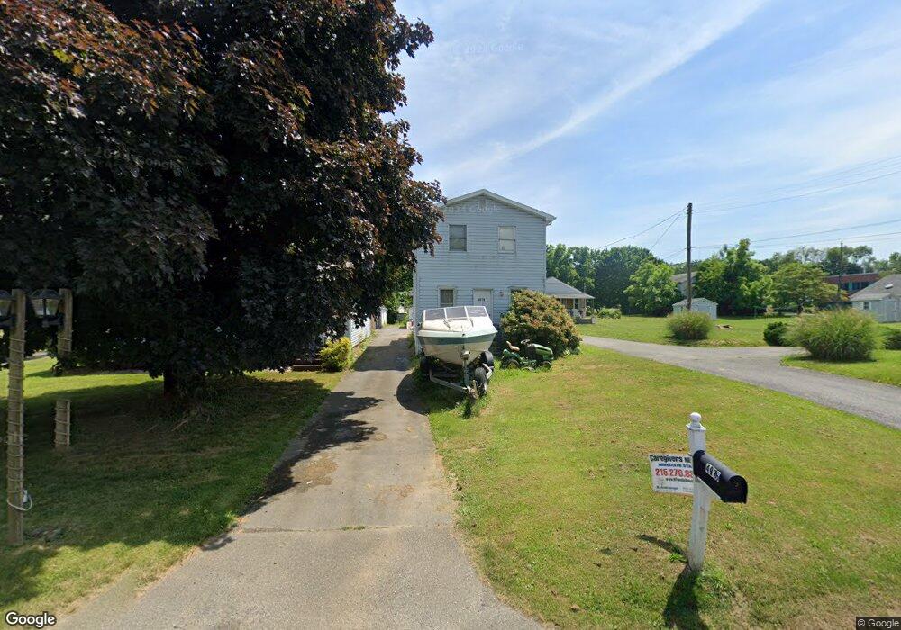 4976 Buckeye Rd, Emmaus, PA 18049 - photo 1