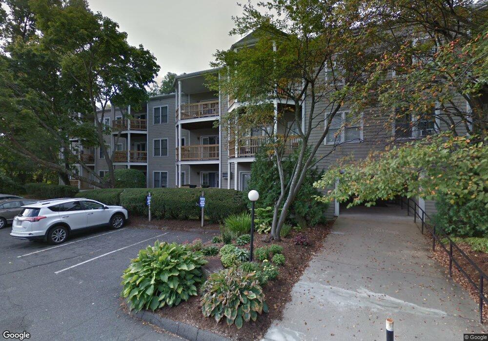 23 Randolph Place unit 310, Northampton, MA 01060 - photo 1