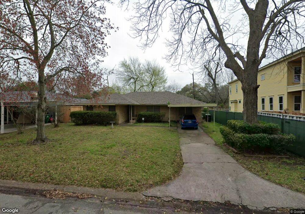 2111 Cheshire Ln, Houston, TX 77018 - photo 1