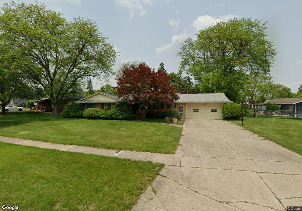 1125 Clearview Dr, Flushing, MI 48433 - photo 1