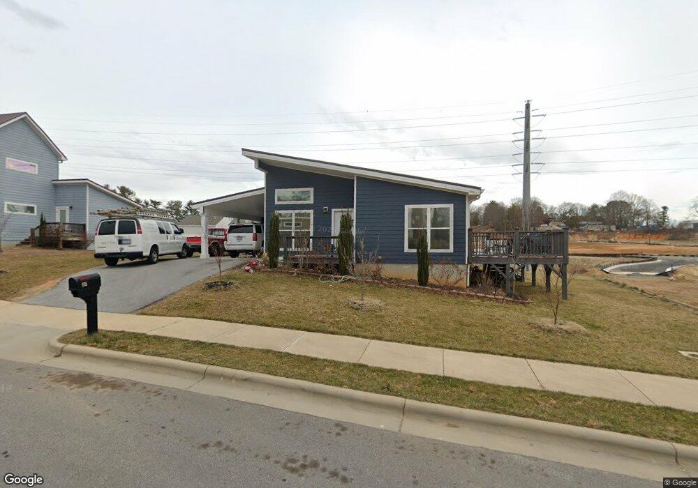 115 Strick Garden Ln, Hendersonville, NC 28792 - photo 1