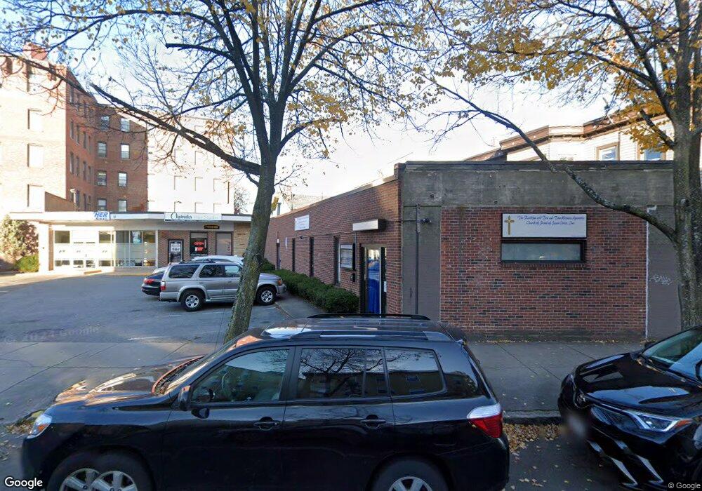 139 Hampshire St unit 1, Cambridge, MA 02139 - photo 1