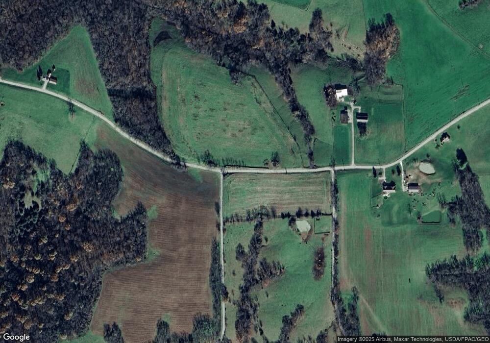 4302 Pleasant Ridge Rd, Maysville, KY 41056 - photo 1