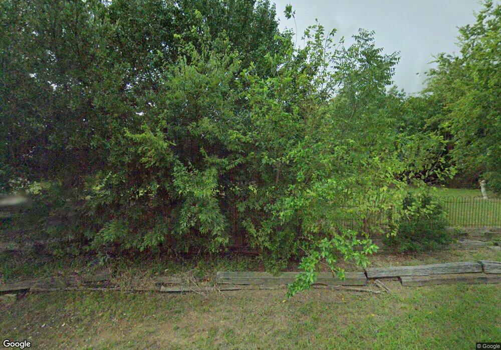 254 Lakewood Rd, Denison, TX 75020 - photo 1