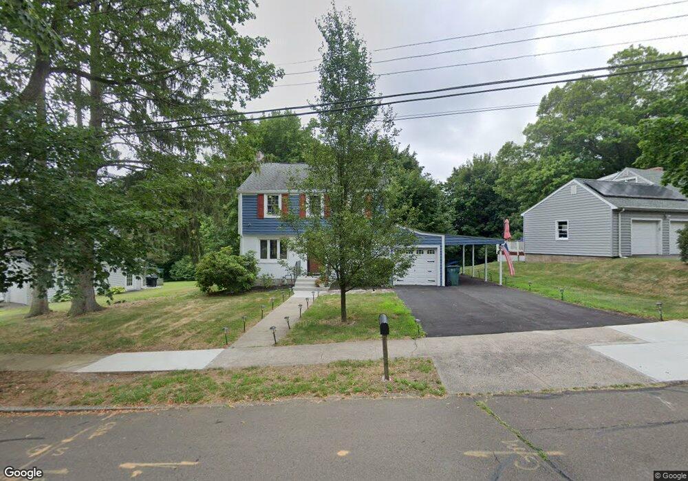 102 Leonard Rd, Hamden, CT 06514 - photo 1