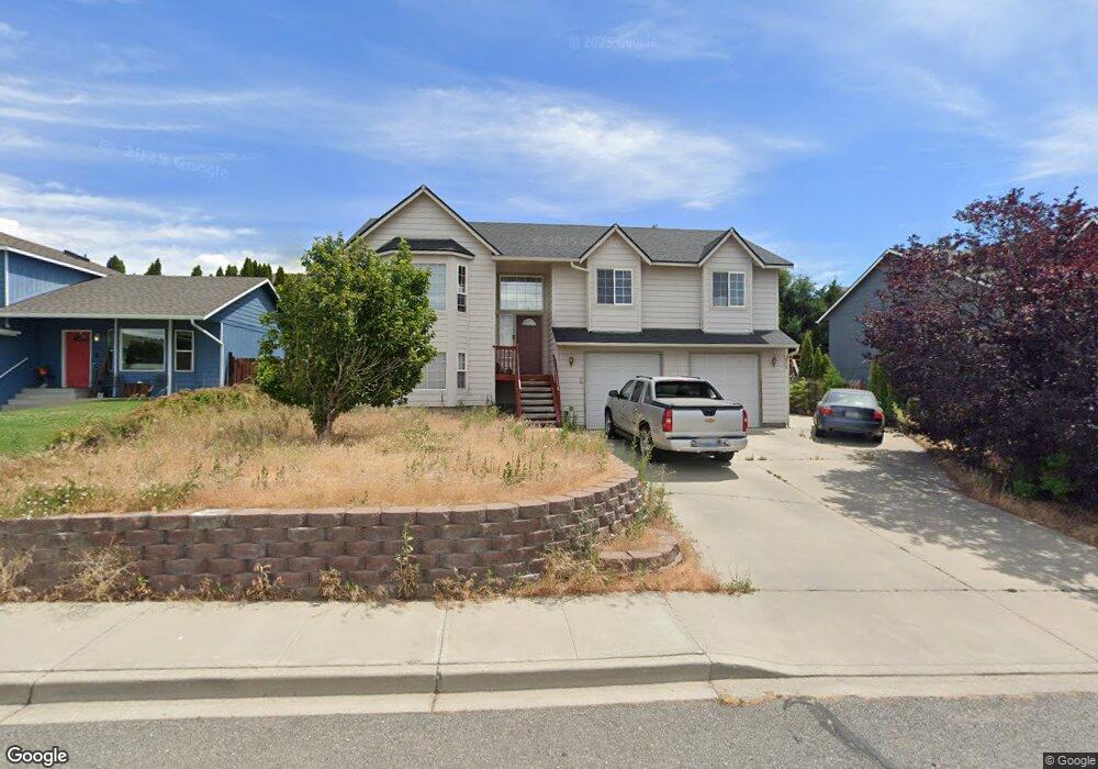 525 S Mason Ave, East Wenatchee, WA 98802 - photo 1