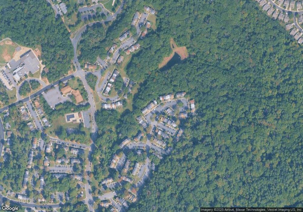 1976 Mayflower Dr, Woodbridge, VA 22192 - photo 1