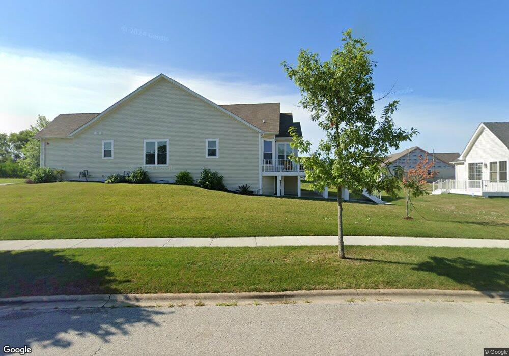 2000 Arquilla Cir, Olympia Fields, IL 60461 - photo 1