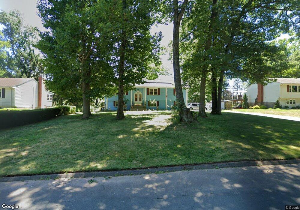 43 Timber Ln, Windsor, CT 06095 - photo 1