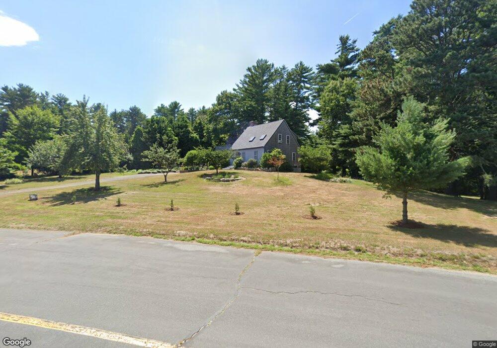 5 Pierce St, Rochester, MA 02770 - photo 1