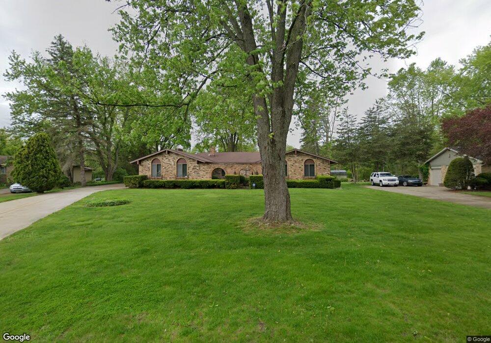 1153 Dyemeadow Ln, Flint, MI 48532 - photo 1