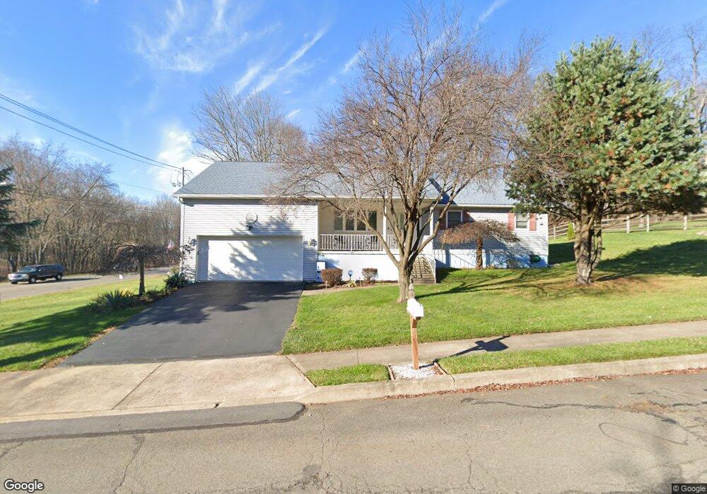 4 Cherry Dr, Nanticoke, PA 18634 - photo 1