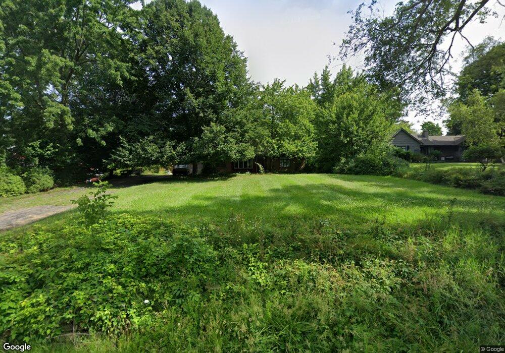 6150 Upper Straits Blvd, West Bloomfield, MI 48324 - photo 1