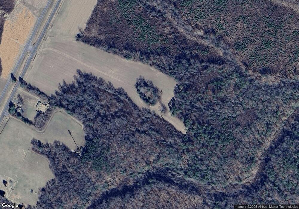 5269 Richmond Hwy, Tappahannock, VA 22560 - photo 1