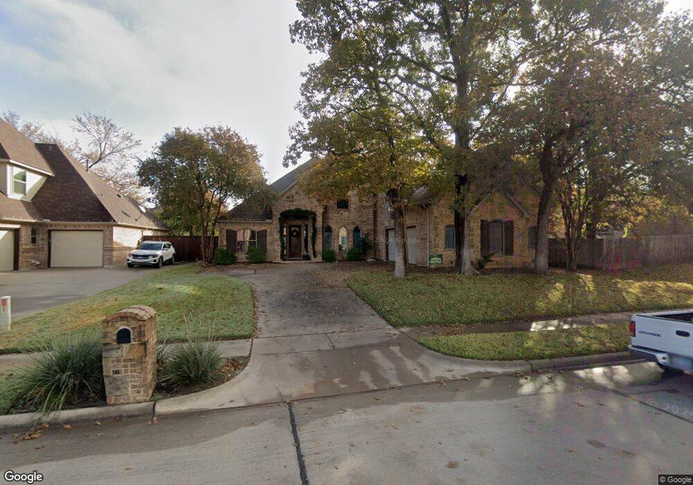 7908 Country Oak Dr, North Richland Hills, TX 76182 - photo 1