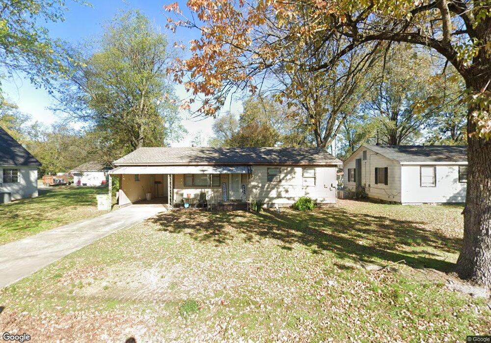 405 E 13th St, Stuttgart, AR 72160 - photo 1