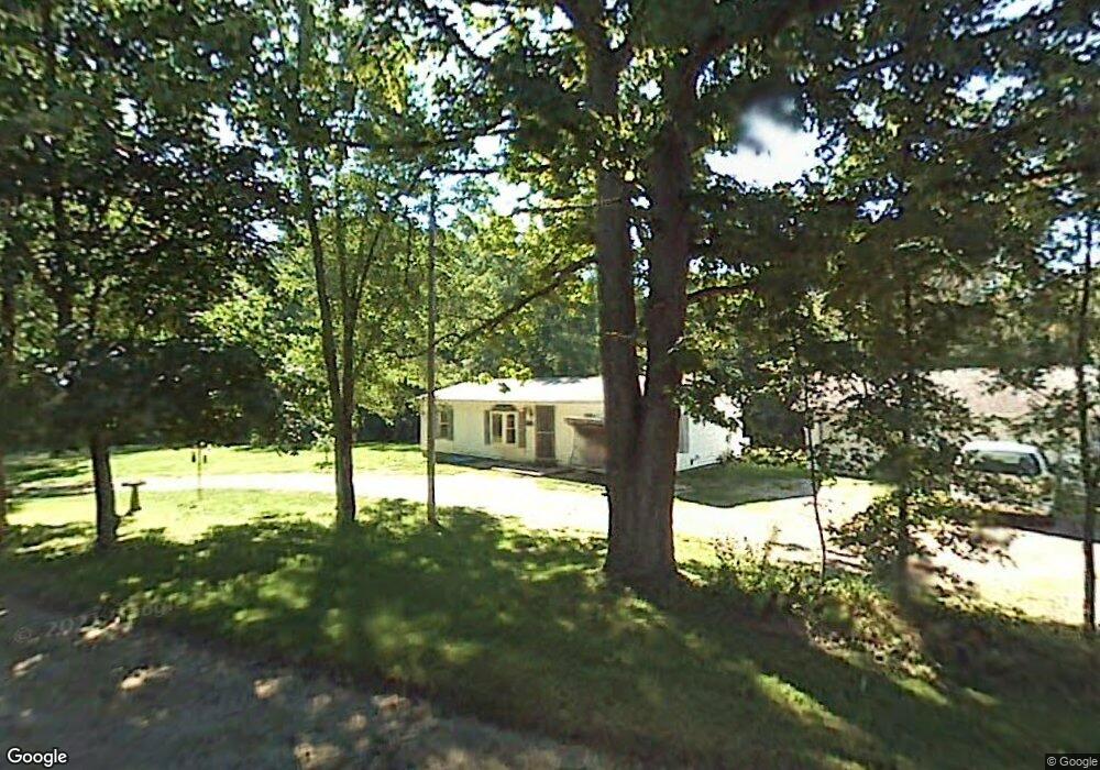 1040 Pine St, Niles, MI 49120 - photo 1