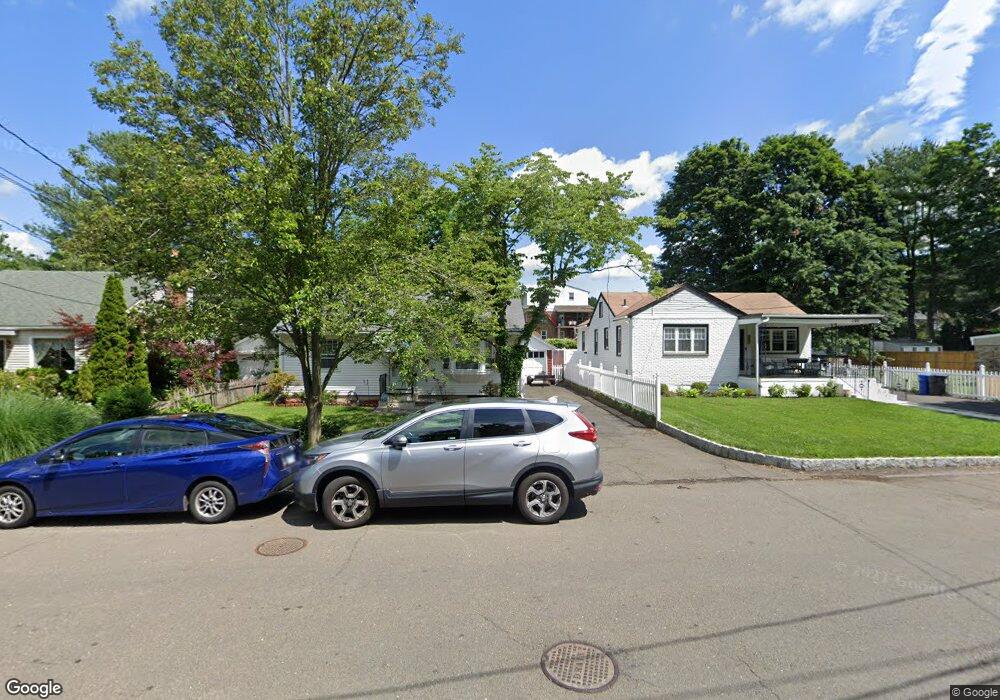 149 Hollow Wood Ln, Greenwich, CT 06831 - photo 1