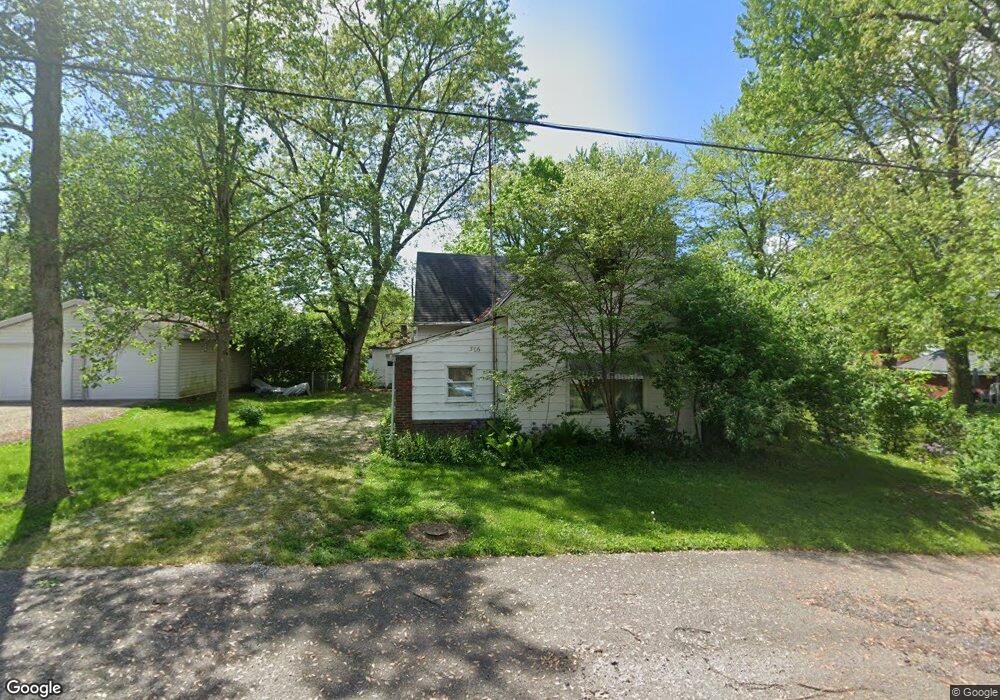 306 First St, La Fontaine, IN 46940 - photo 1