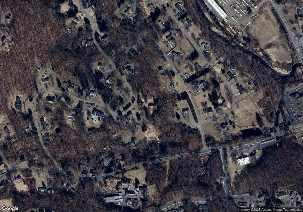 6 Edgewood Rd, Oxford, CT 06478 - photo 1