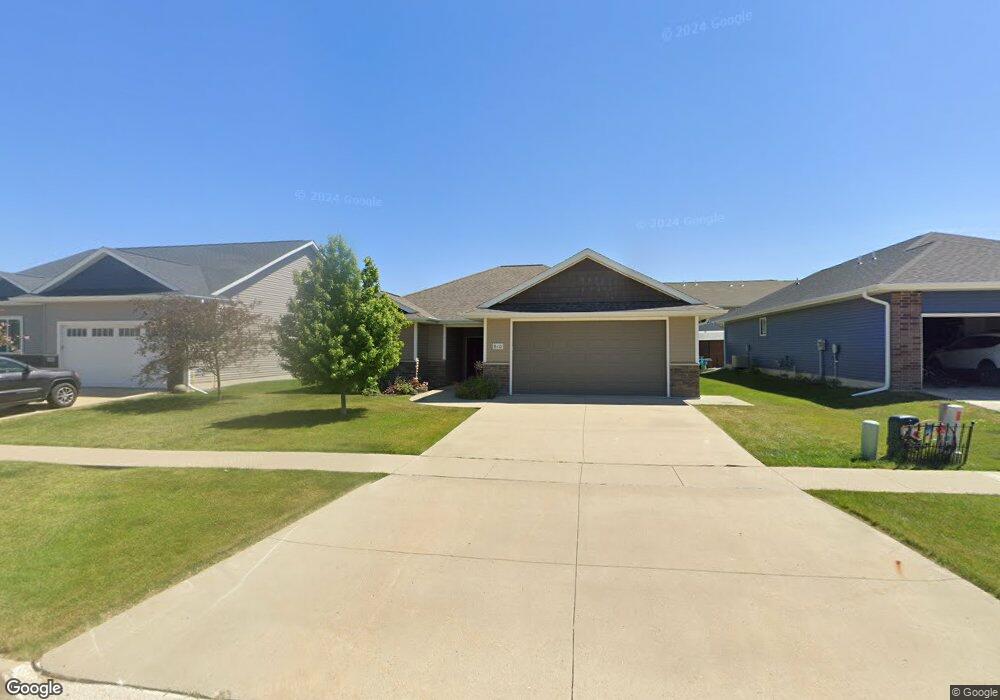 610 W Orange St, West Branch, IA 52358 - photo 1