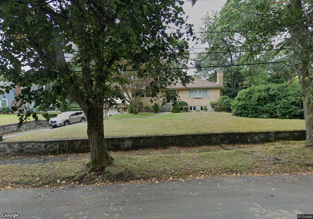 34 Cliff Rd, Waltham, MA 02452 - photo 1