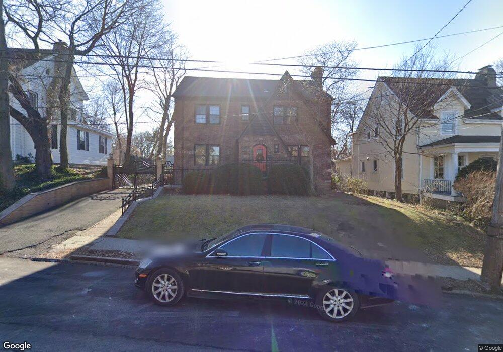 84 Belvedere Dr, Yonkers, NY 10705 - photo 1