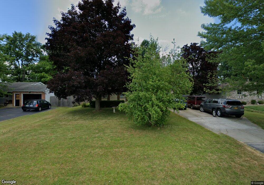 7212 Nickett Dr, North Tonawanda, NY 14120 - photo 1