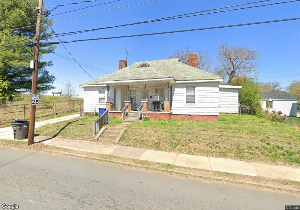 1135 NE 25th St, Winston Salem, NC 27105 - photo 1