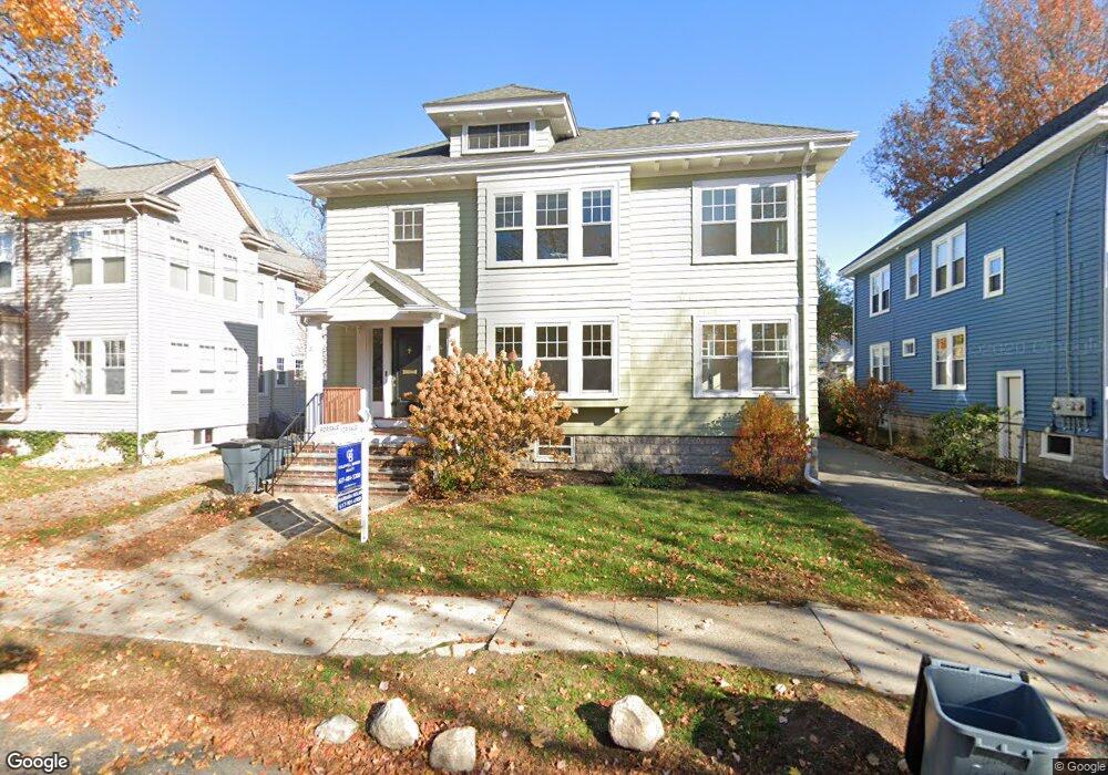 19 Pondview Rd, Arlington, MA 02474 - photo 1