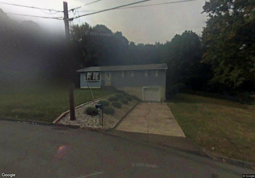 69 Knox St, Hanover Township, PA 18706 - photo 1