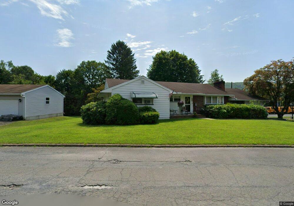 1302 Orchard Ln, Jim Thorpe, PA 18229 - photo 1